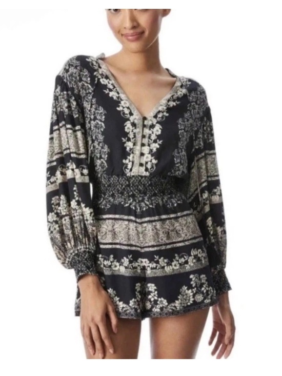 Alice + Olivia Pants - Alice + Olivia Senna Floral Romper Playsuit Shorts 4 Black Cream Tassels Fall